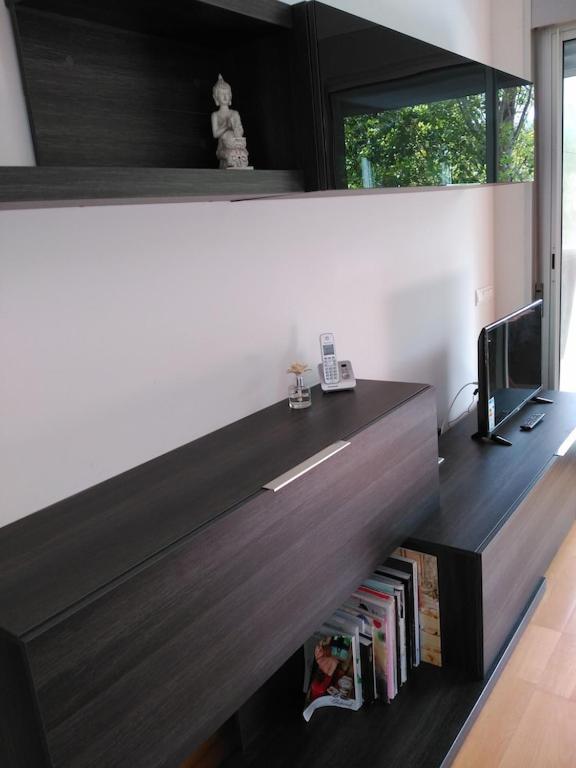 Luxury Flat, 3 Bedrooms, 2 Bathrooms And Swimming Pool Next To The Beach!! 산트 아드리아 데 베소스 외부 사진